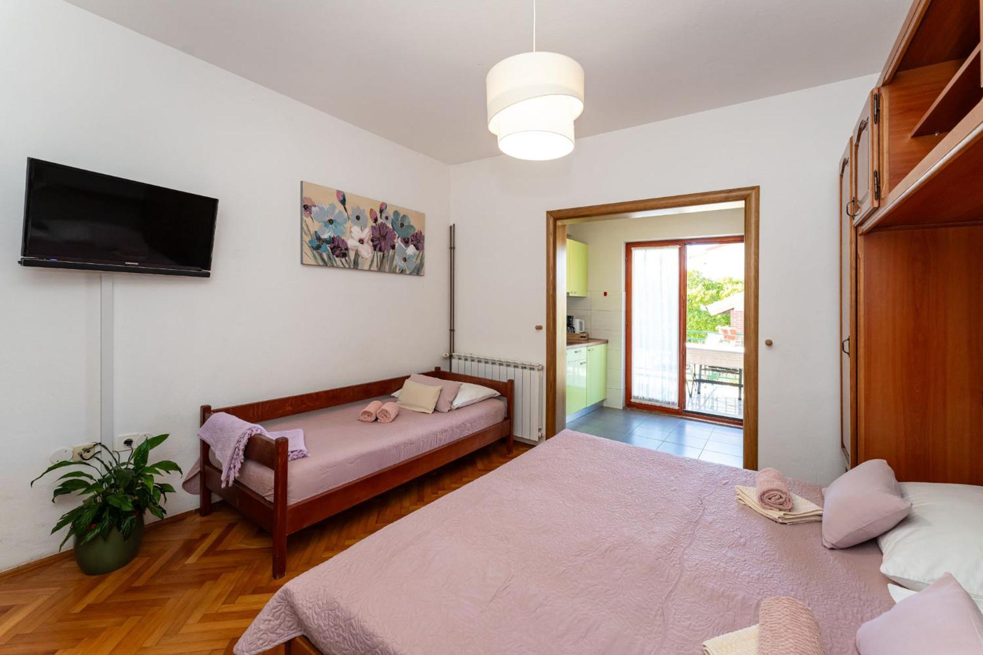 Apartments Adriana Starigrad Paklenica Quarto foto